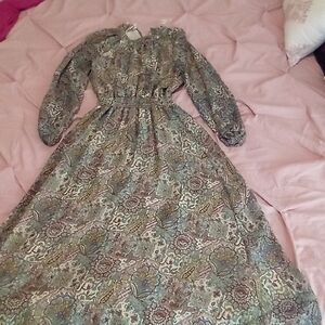 Floral Long Sleeve Maxi Dress